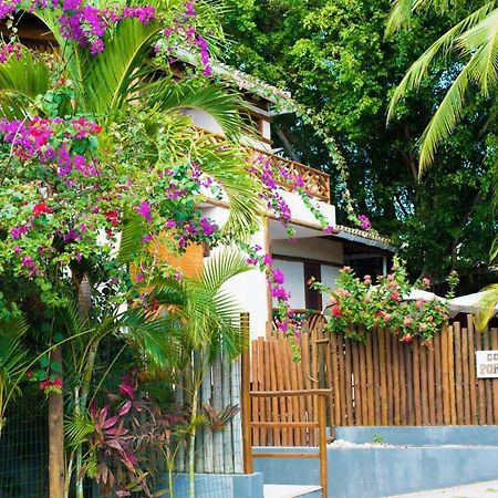 Duplex Com Hidromassagem - Praia Do Forte Εξωτερικό φωτογραφία